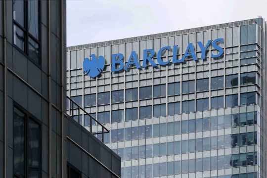 Barclays reported strong first-quarter earnings, outperforming analyst expectations on both revenue and profit.